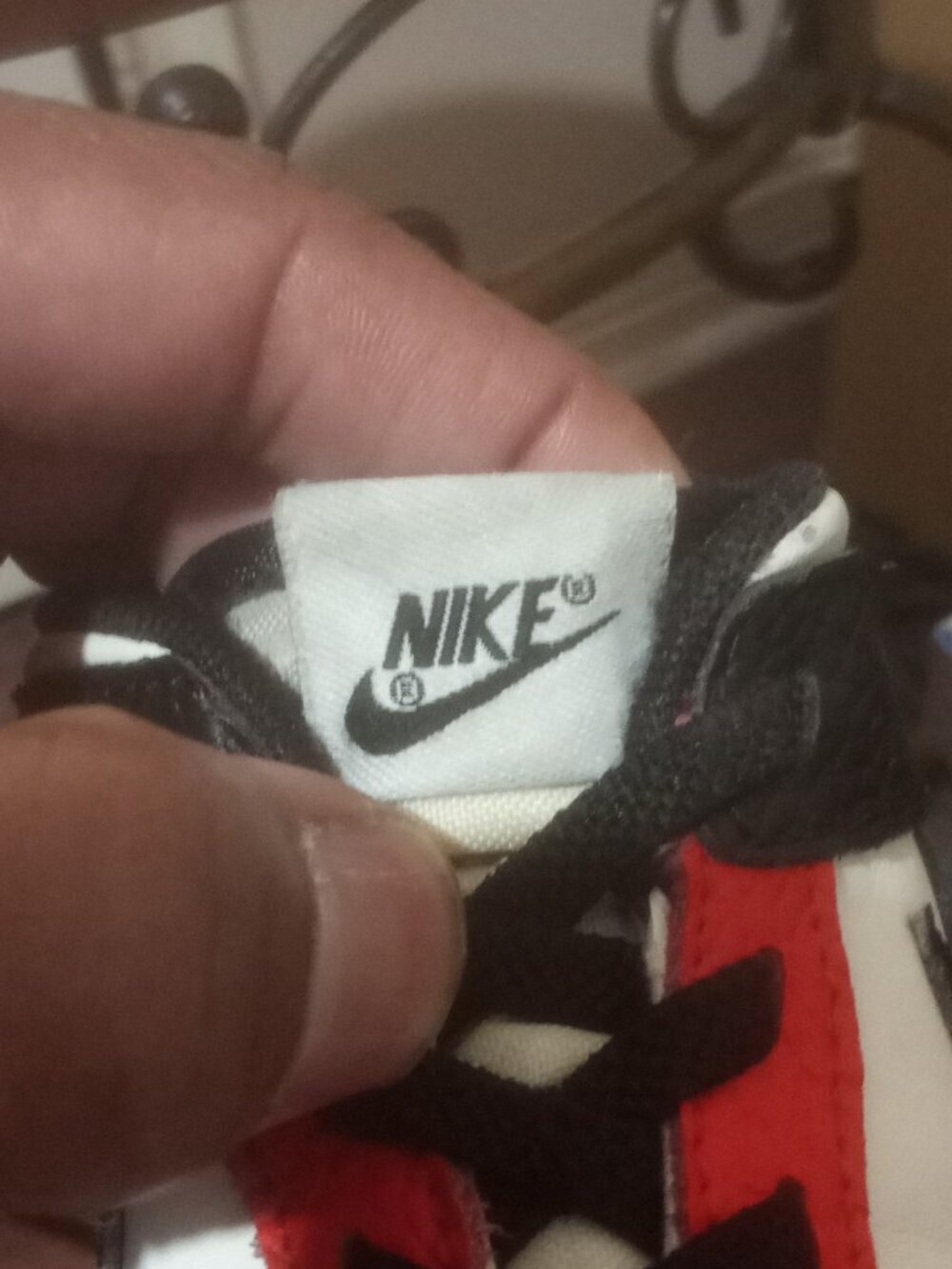Nike Dunk Low EMB NBA 75th Anniversary Chicago (TD) 9C (DC9562-100) - Picture 6 of 13